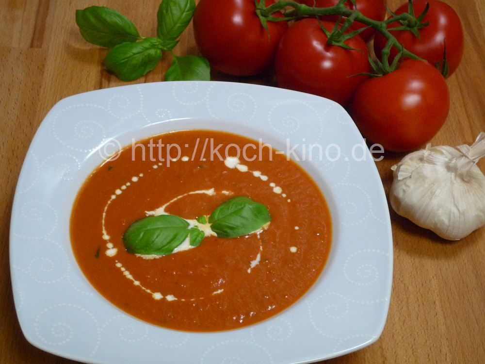 Mediterrane Tomaten-Cremesuppe
