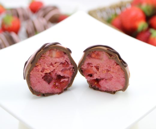 Joghurt-Erdbeer-Pralinen *perfekt zum Muttertag* – kochkino.de