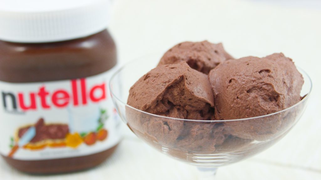 Nutella-Eis selber machen / Nuss-Nougat-Eis