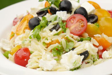 Orzo Salat I Mediterrane Grill-Beilage I Vegetarischer Nudelsalat