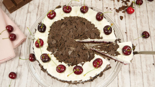 Schwarzwälder Kirsch Torte ohne Backen / No Bake Cake/ Schoko Kirsch Kühlschranktorte