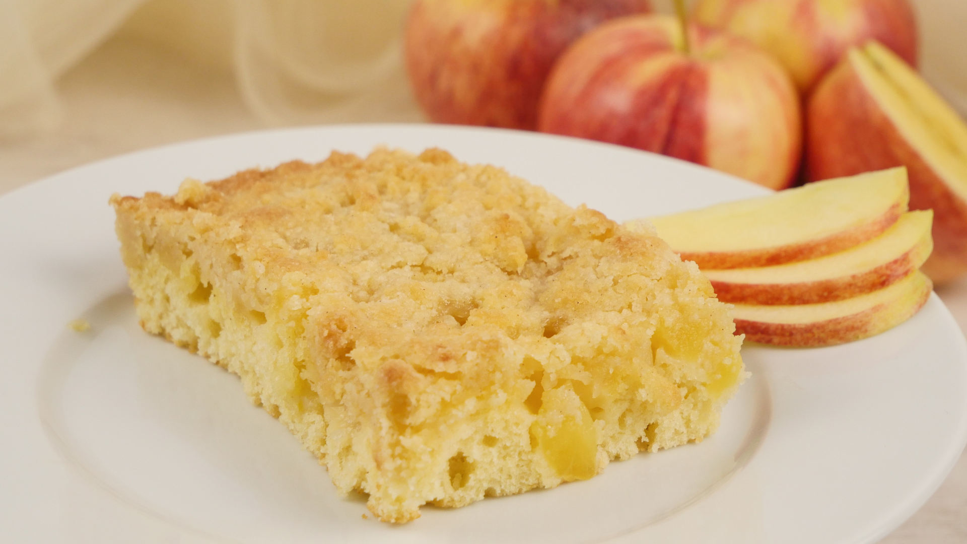Rezept: Omas Apfelstreuselkuchen vom Blech | Blechkuchen ...