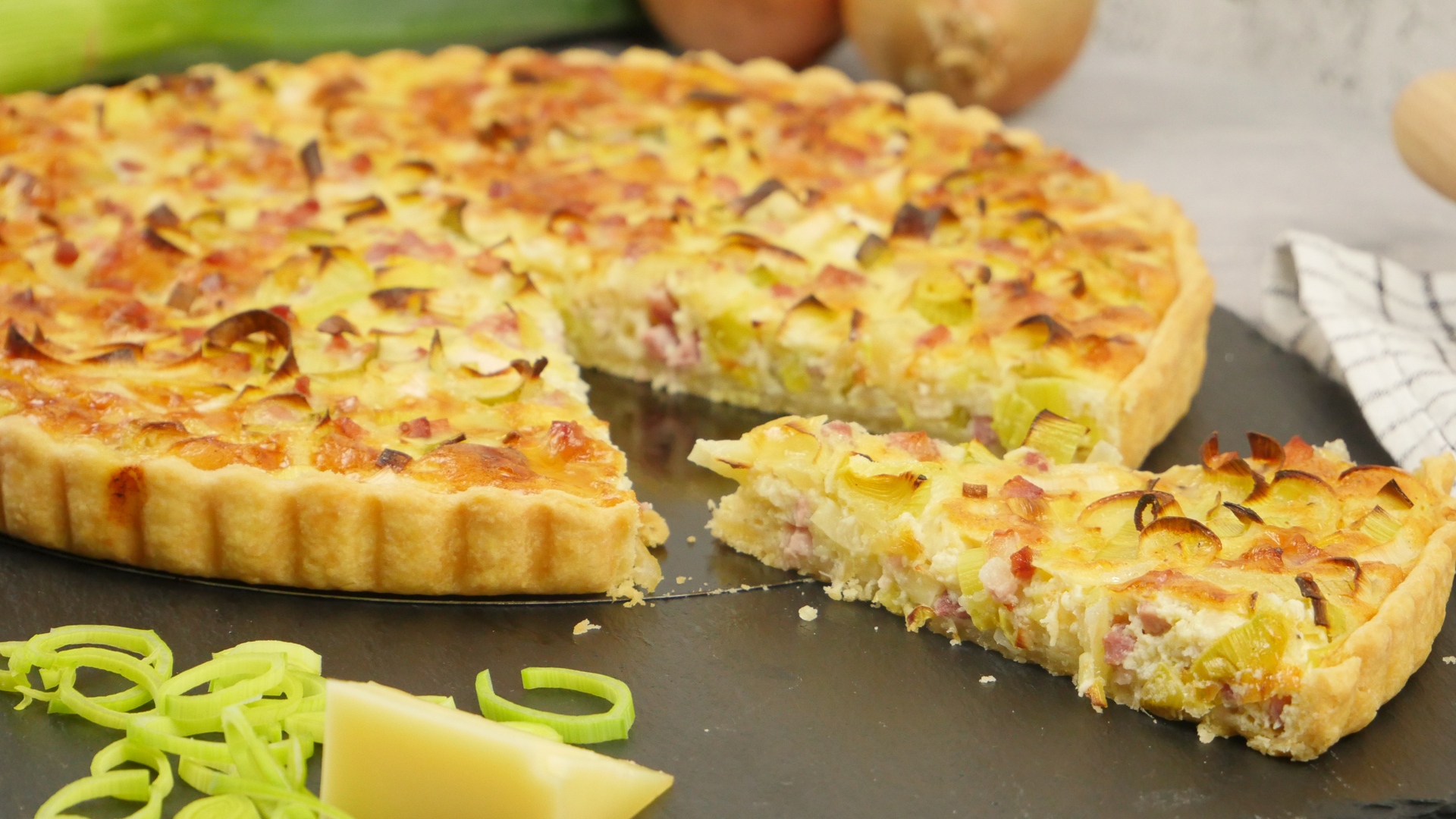 Quiche Lorraine Mit Lauch Speck Lothringer Quiche Kochkino de Quiche Lorraine Mit Lauch Speck Lothringer Quiche Kochkino de