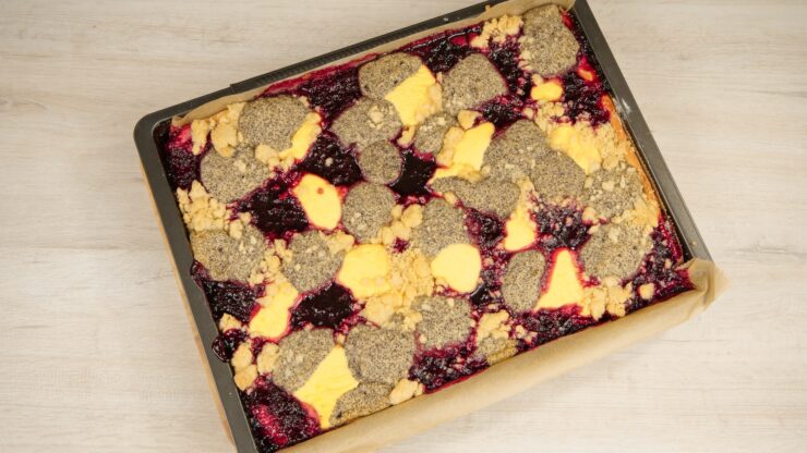 Saftiger Kleckskuchen | Kirsch-Mohn-Pudding Streuselkuchen – kochkino.de Saftiger Kleckskuchen | Kirsch-Mohn-Pudding Streuselkuchen – kochkino.de